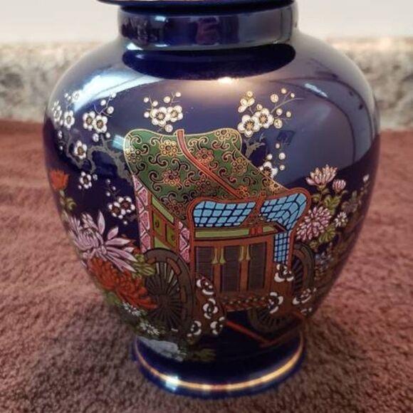 Beautiful Vintage Cobalt Blue Ginger Jar - Japan - Picture 2 of 8